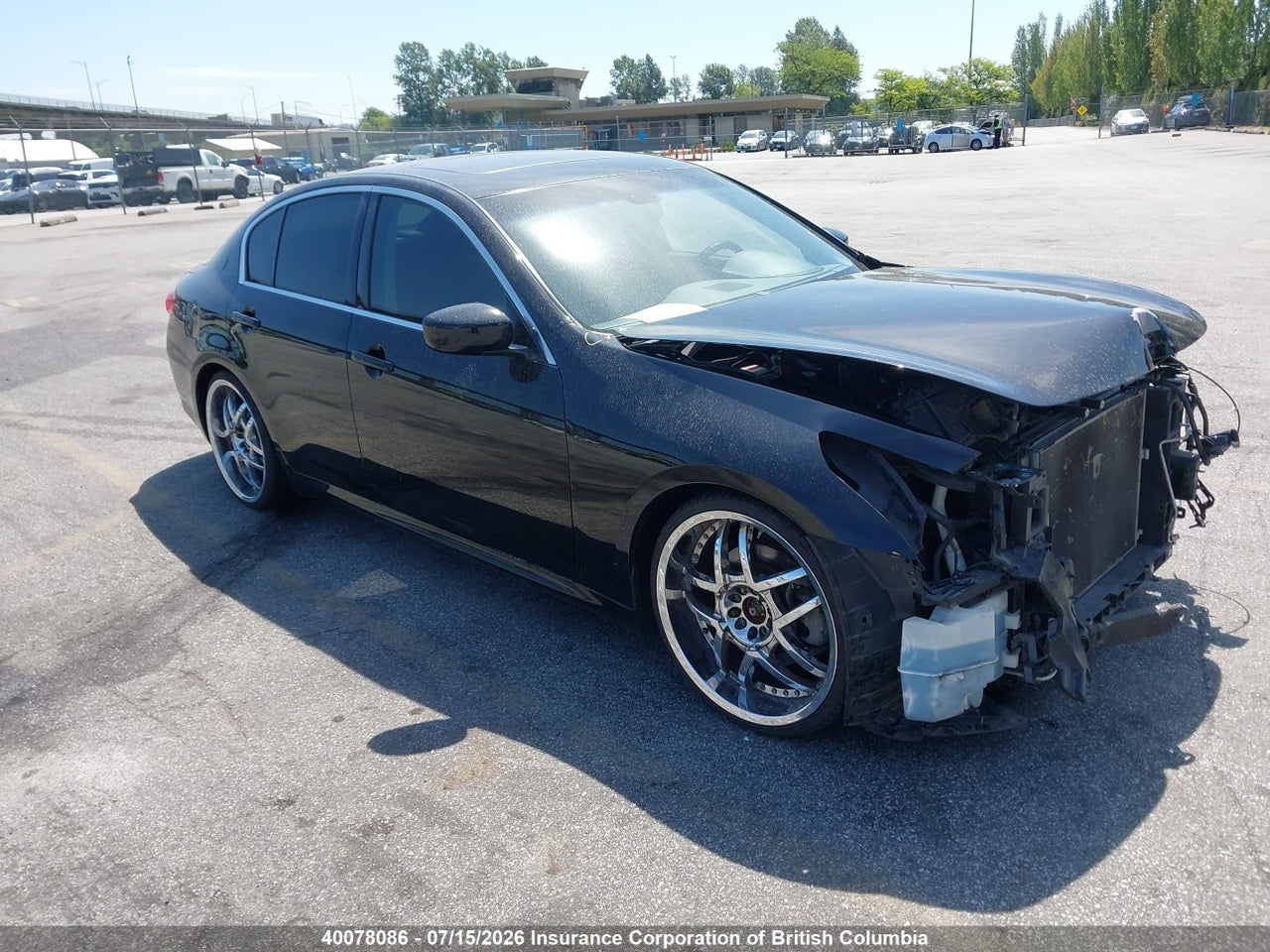2010 INFINITI G37X thumbnail 2