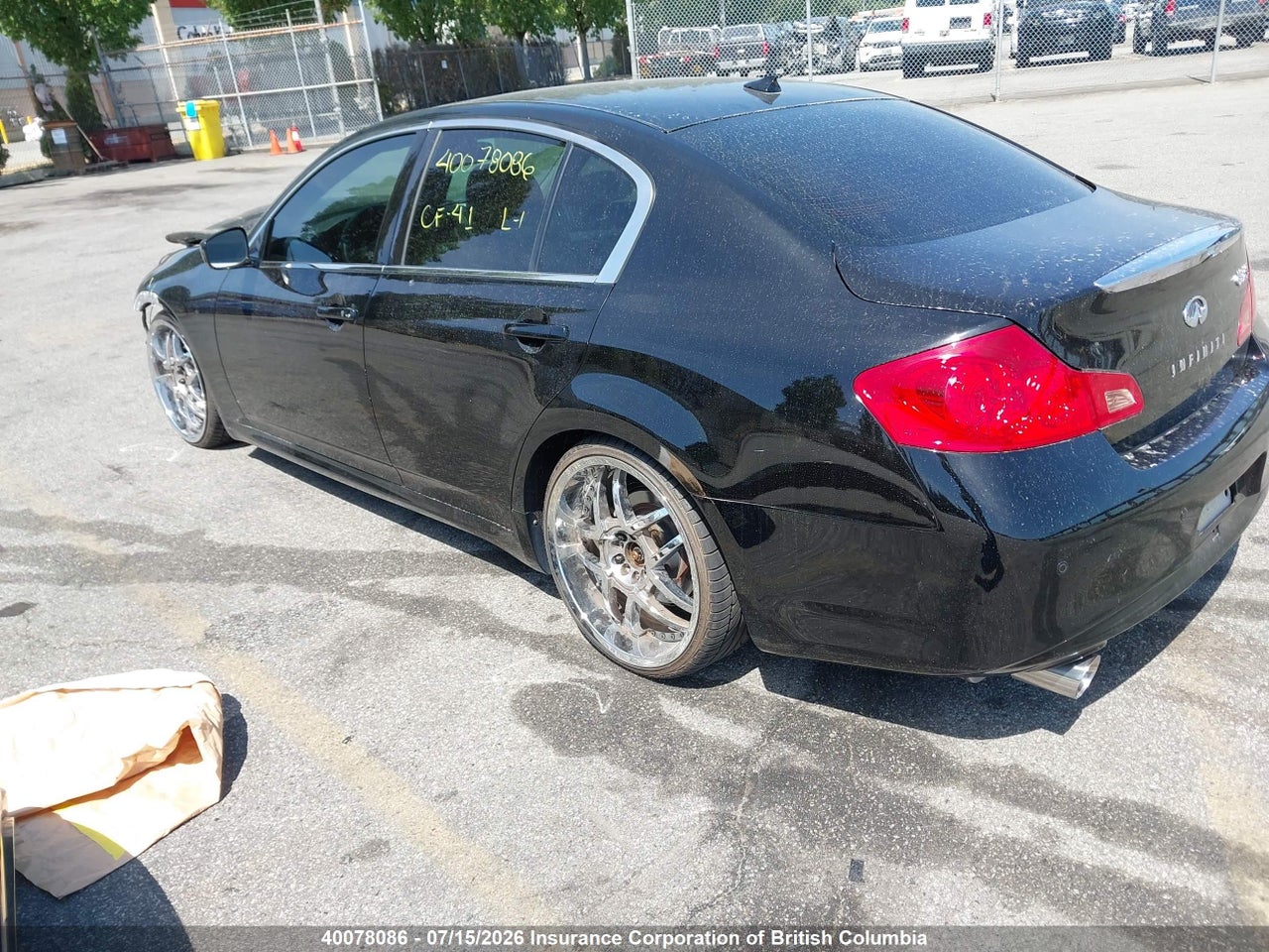 2010 INFINITI G37X thumbnail 4