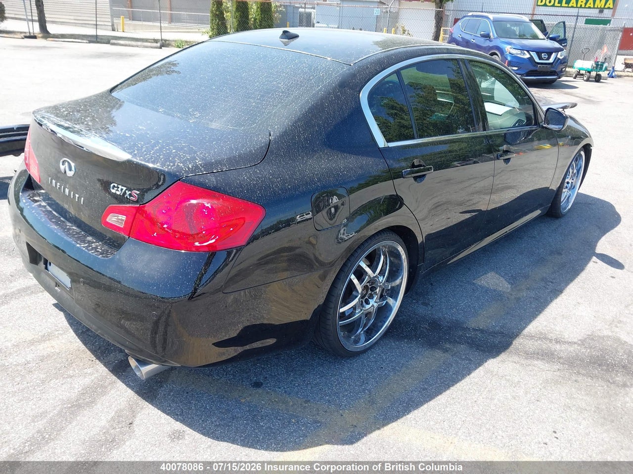 2010 INFINITI G37X thumbnail 5