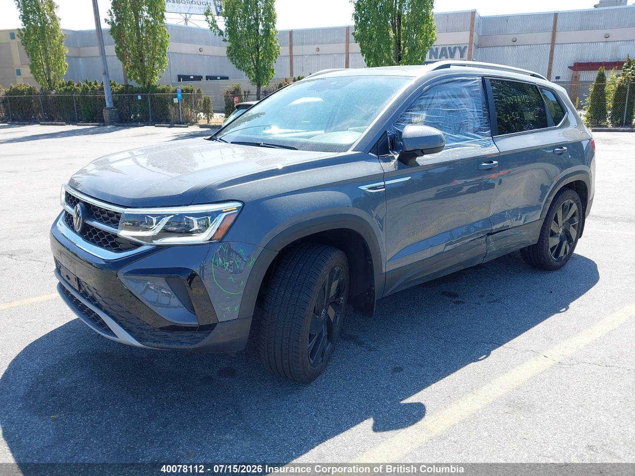 2024 VOLKSWAGEN TAOS thumbnail 3