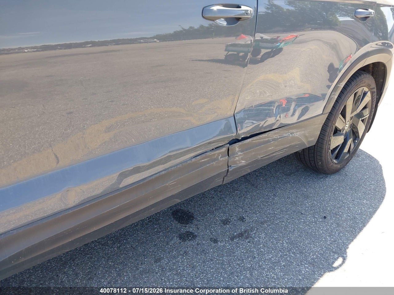2024 VOLKSWAGEN TAOS thumbnail 7