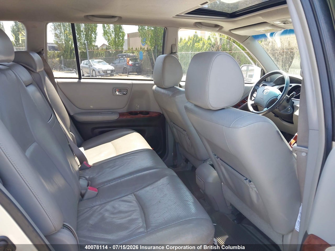 2006 TOYOTA HIGHLANDER HYBRID LIMITED 7-PASSENGER thumbnail 9