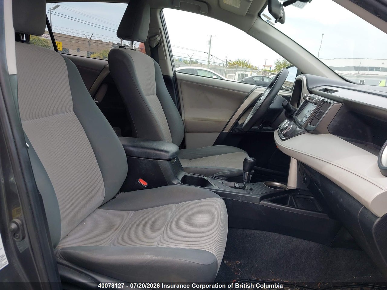 2013 TOYOTA RAV4 thumbnail 6