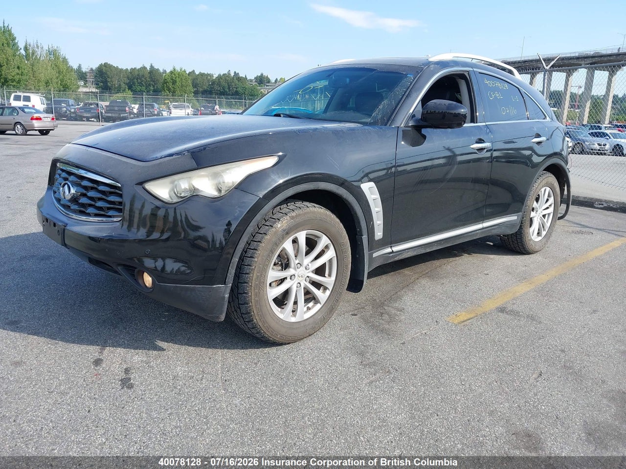 2009 INFINITI FX35 thumbnail 3
