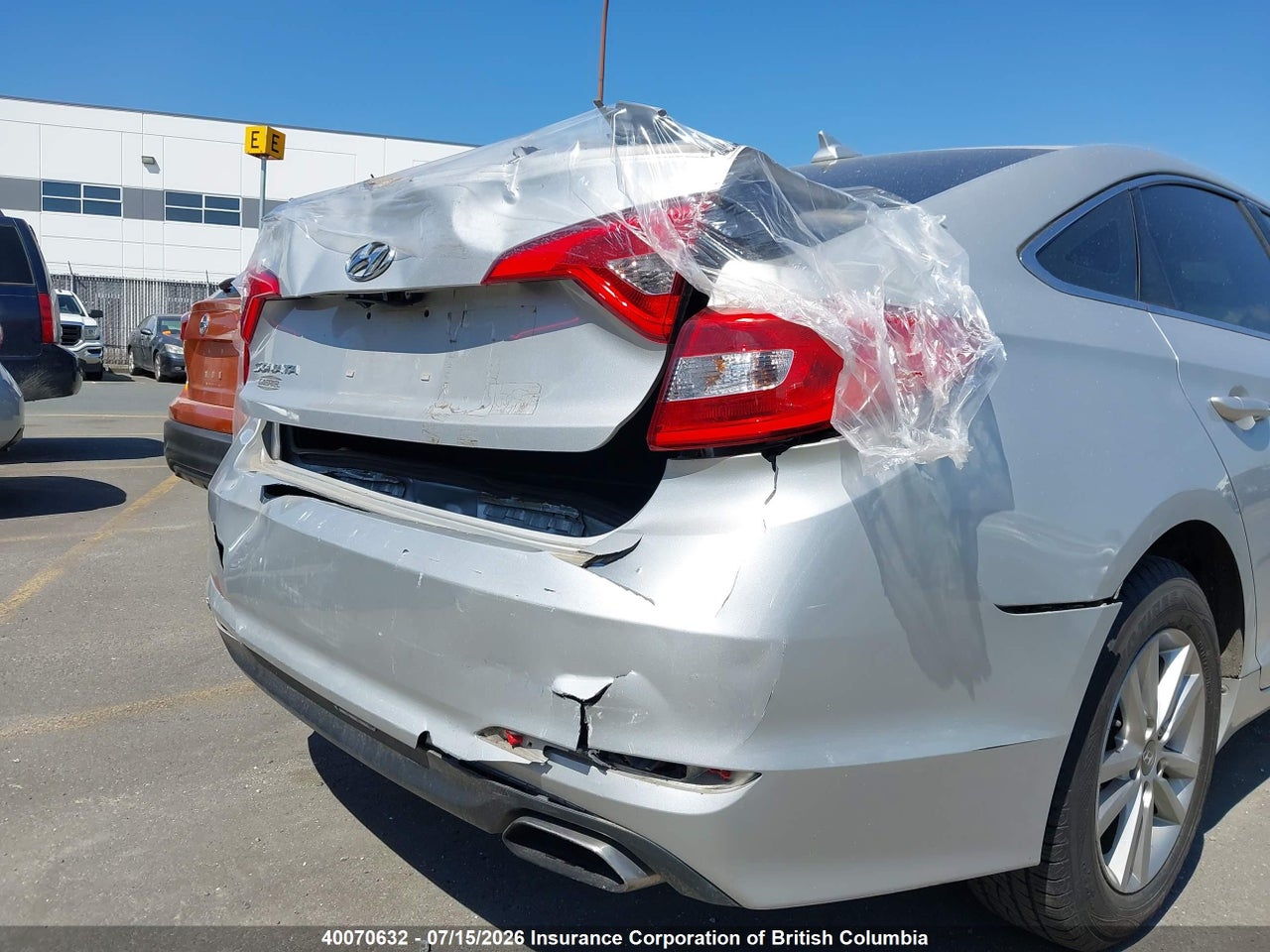 2016 HYUNDAI SONATA SE thumbnail 7