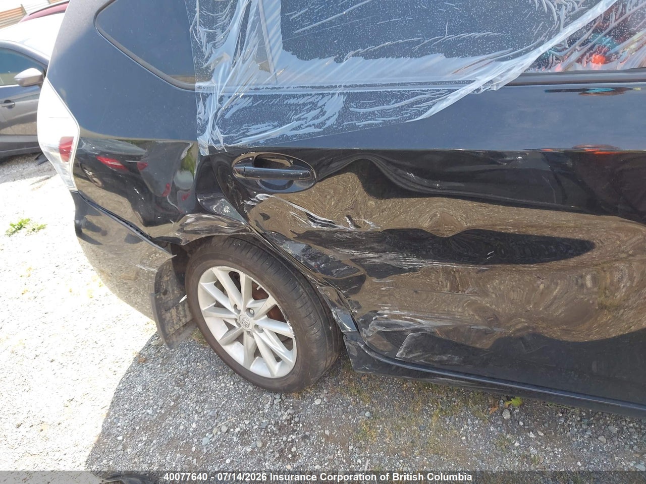 2012 TOYOTA PRIUS V thumbnail 7