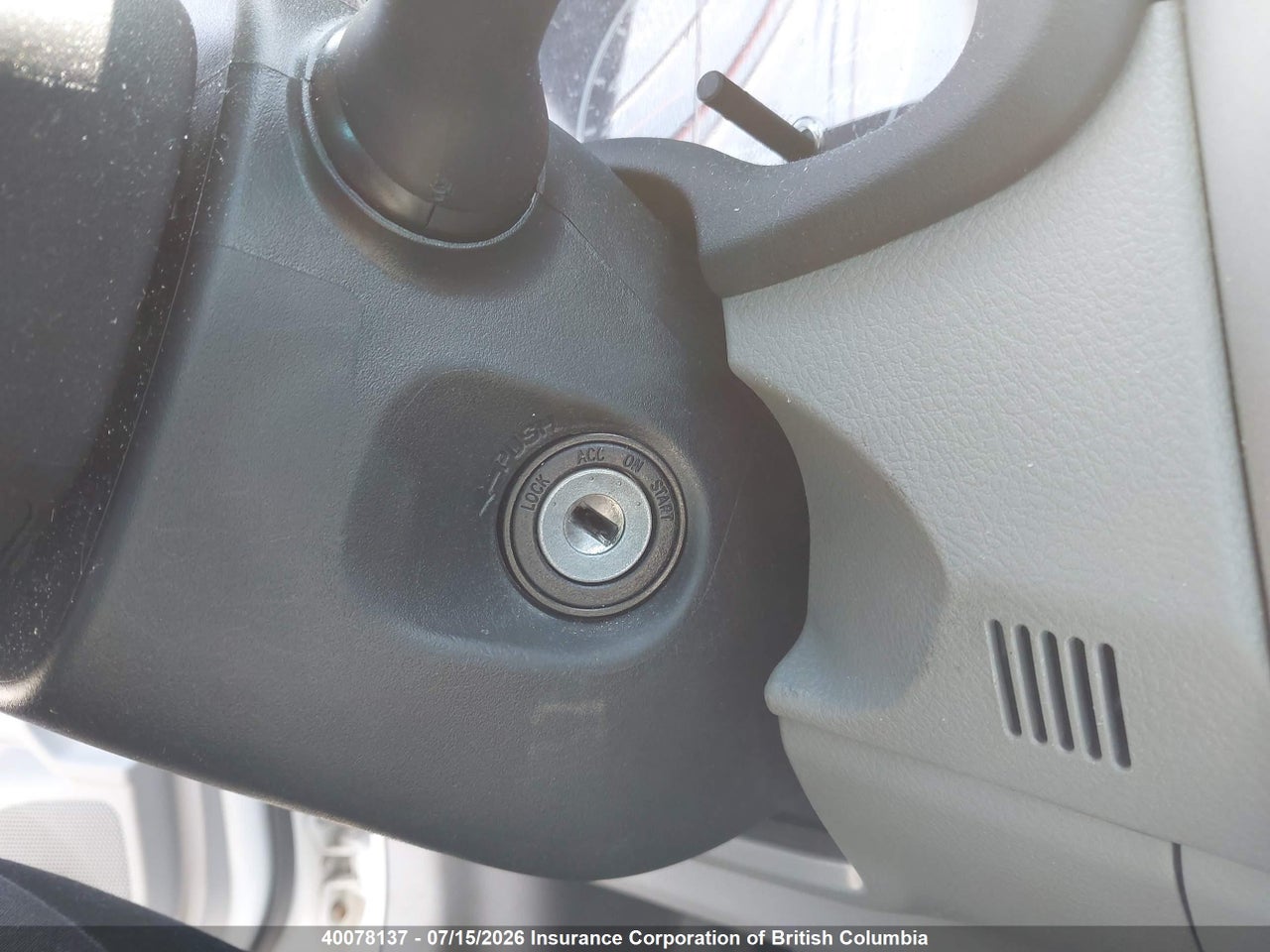 2013 TOYOTA COROLLA CE thumbnail 12