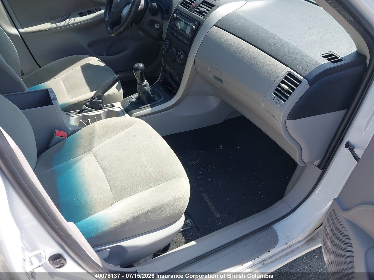 2013 TOYOTA COROLLA CE thumbnail 6