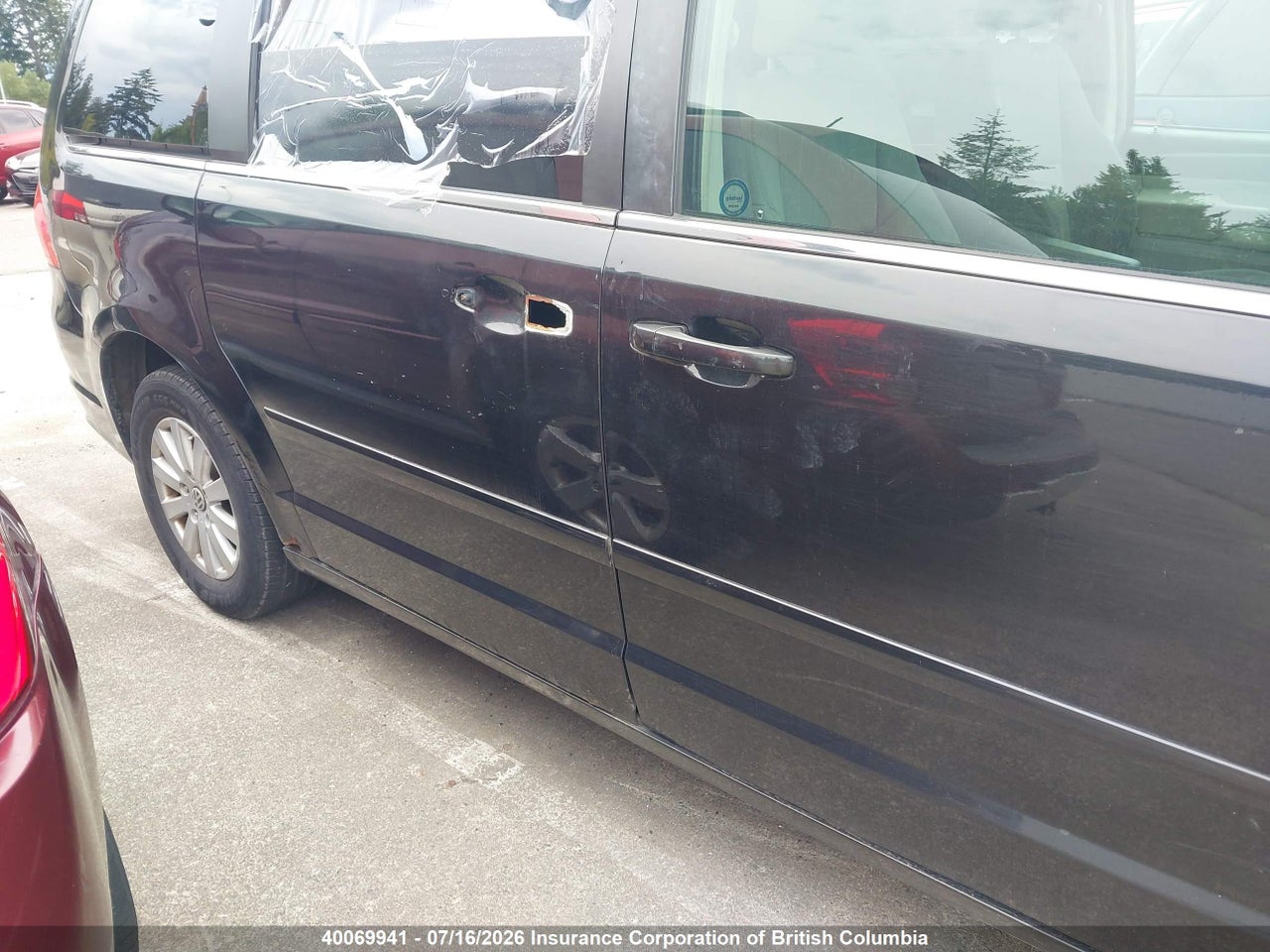 2009 VOLKSWAGEN ROUTAN SE thumbnail 7