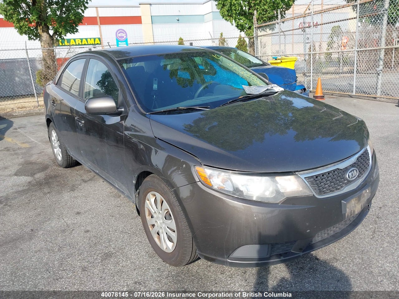 2011 KIA FORTE thumbnail 2
