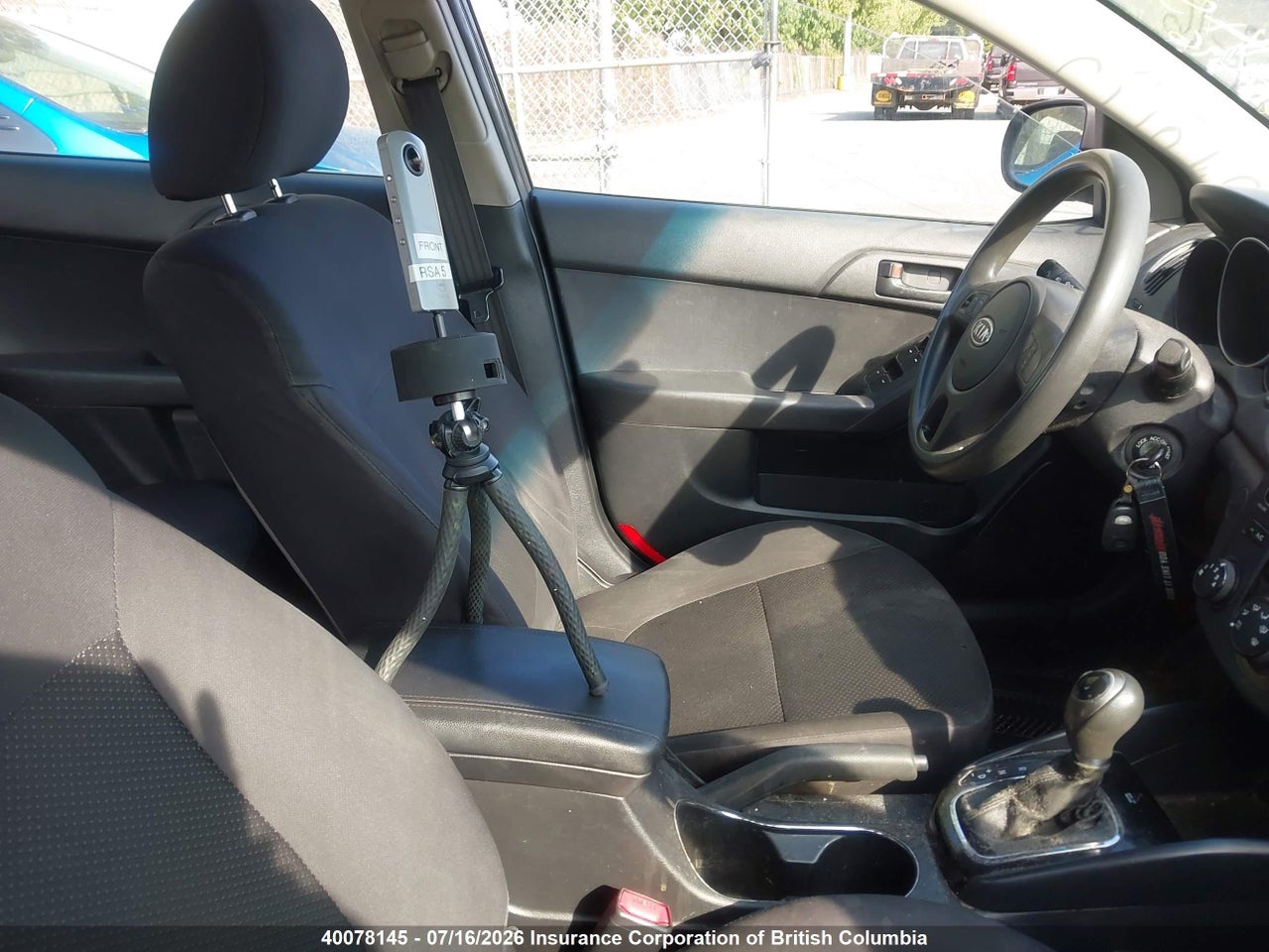 2011 KIA FORTE thumbnail 6