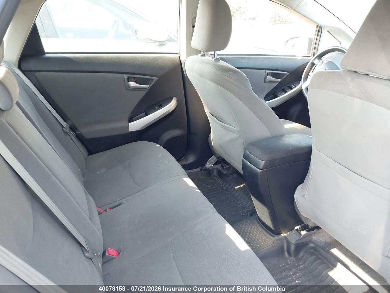 2012 TOYOTA PRIUS thumbnail 9