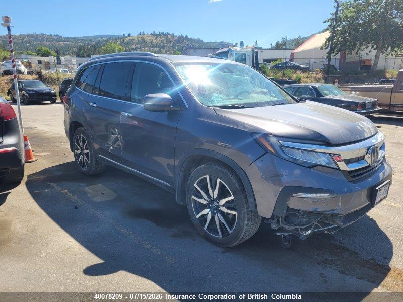 2019 HONDA PILOT thumbnail 2