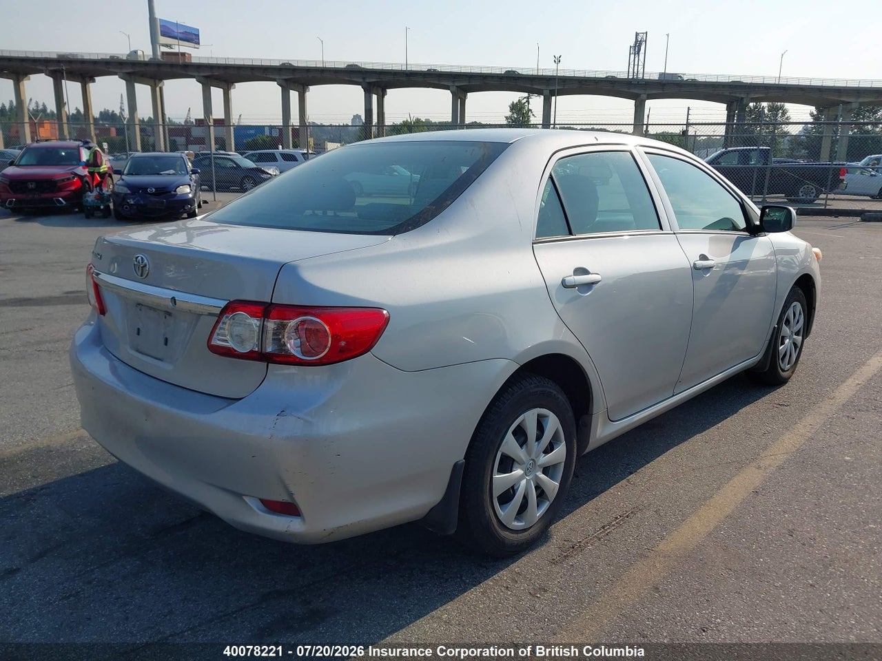 2011 TOYOTA COROLLA S/LE thumbnail 5