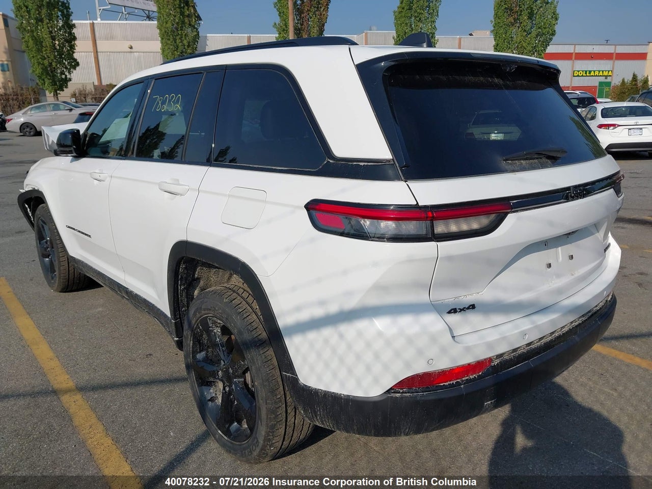 2023 JEEP GRAND CHEROKEE LIMITED thumbnail 4
