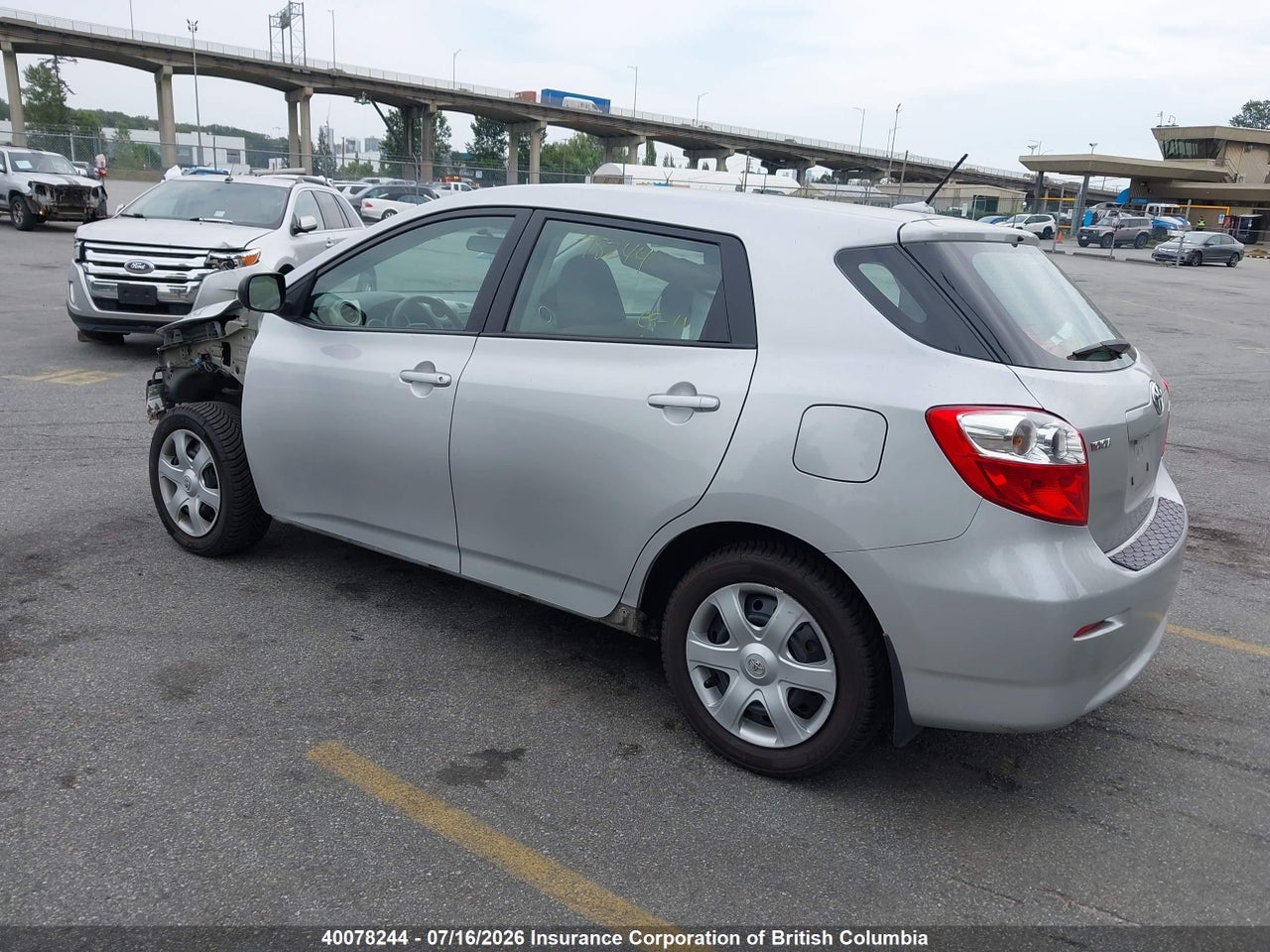 2010 TOYOTA COROLLA MATRIX thumbnail 4