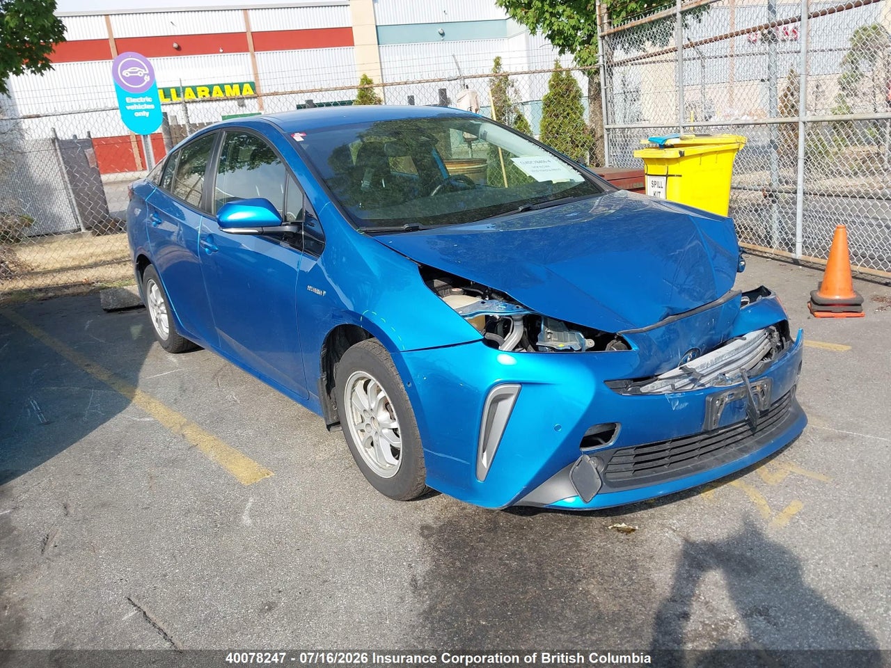 2019 TOYOTA PRIUS thumbnail 2