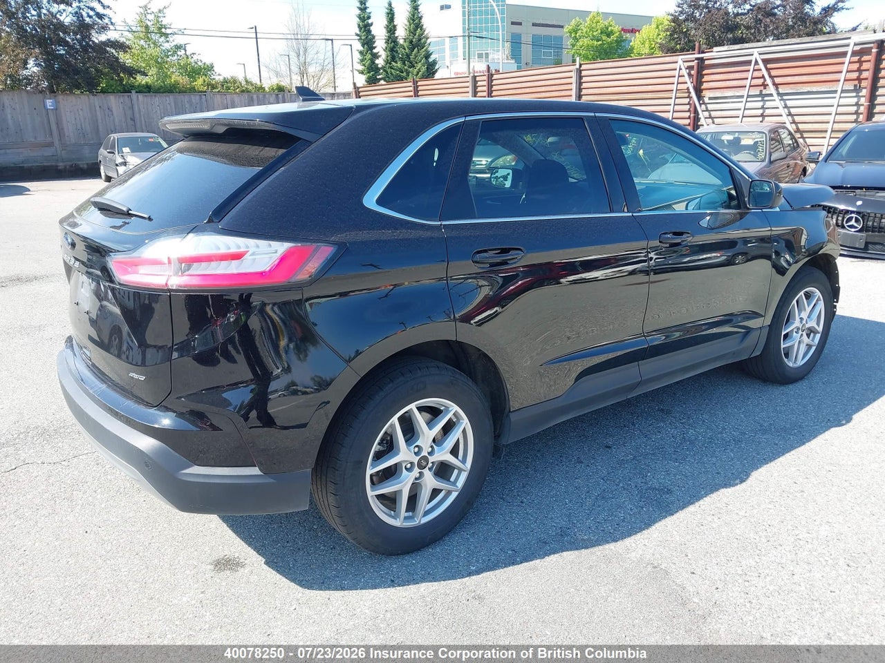 2023 FORD EDGE thumbnail 5