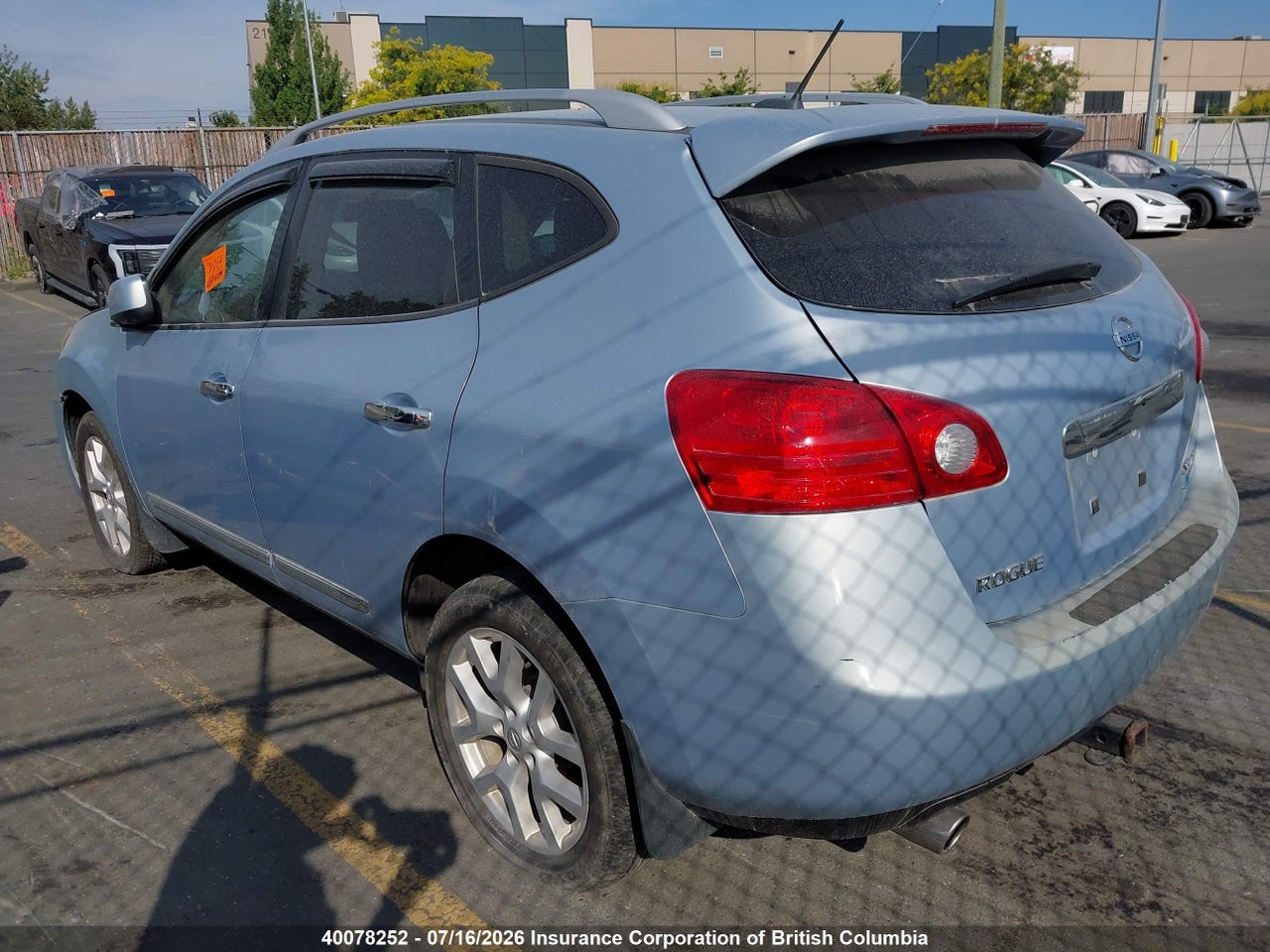2012 NISSAN ROGUE thumbnail 4