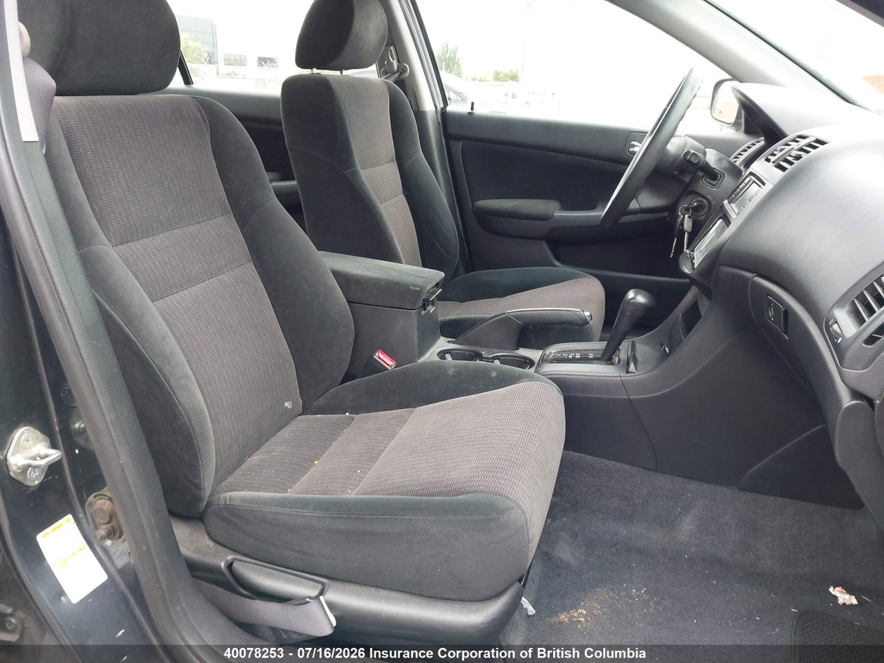 2004 HONDA ACCORD LX thumbnail 6