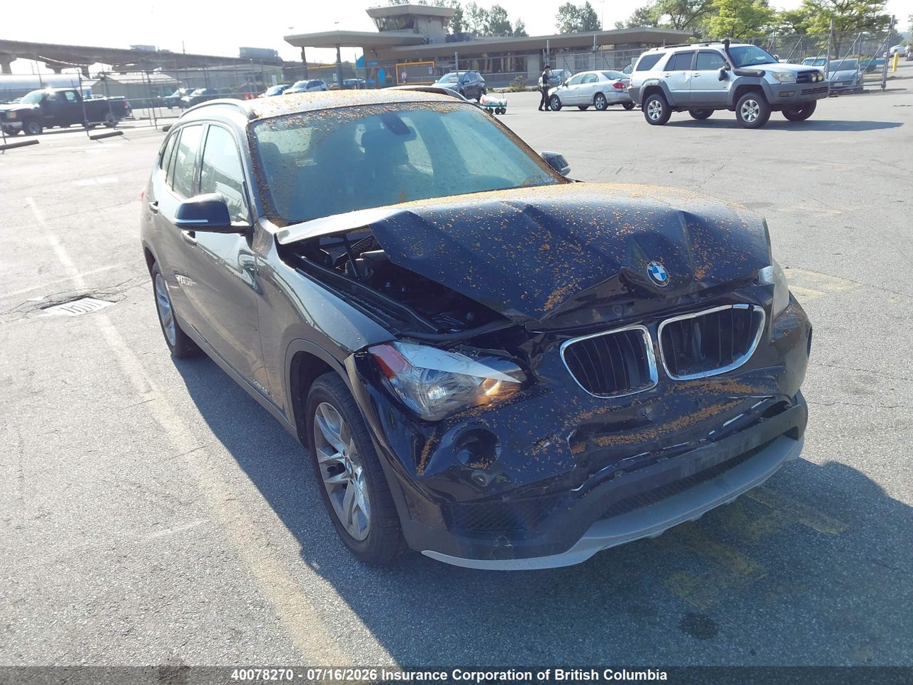 2015 BMW X1 thumbnail 2