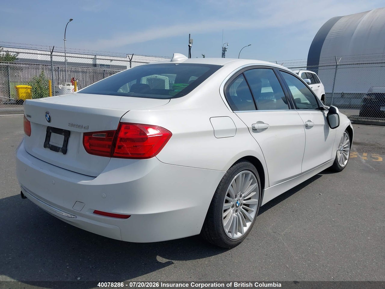 2015 BMW 328 D XDRIVE thumbnail 5