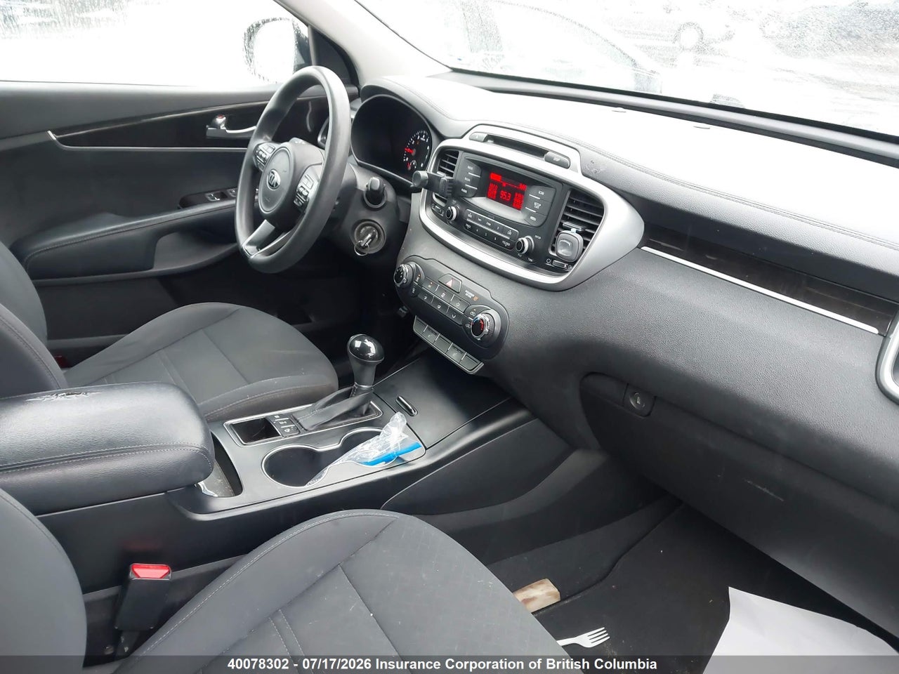 2017 KIA SORENTO LX/L thumbnail 6