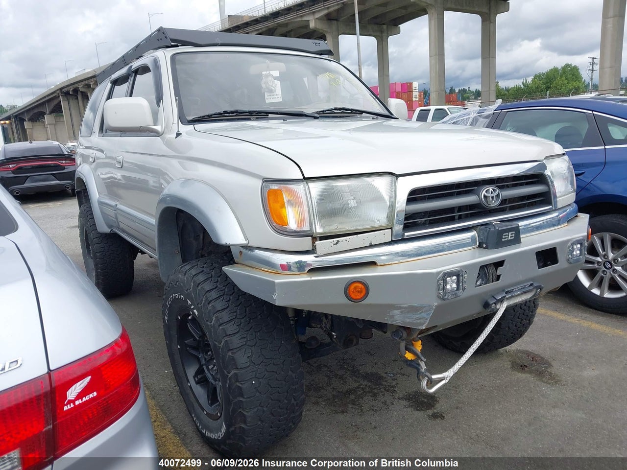 1998 TOYOTA 4RUNNER LIMITED thumbnail 2