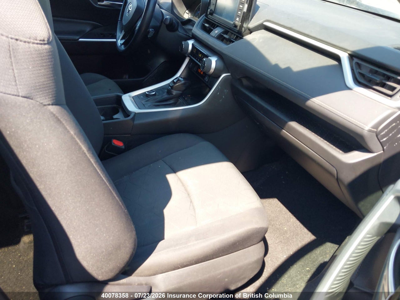 2021 TOYOTA RAV4 thumbnail 6