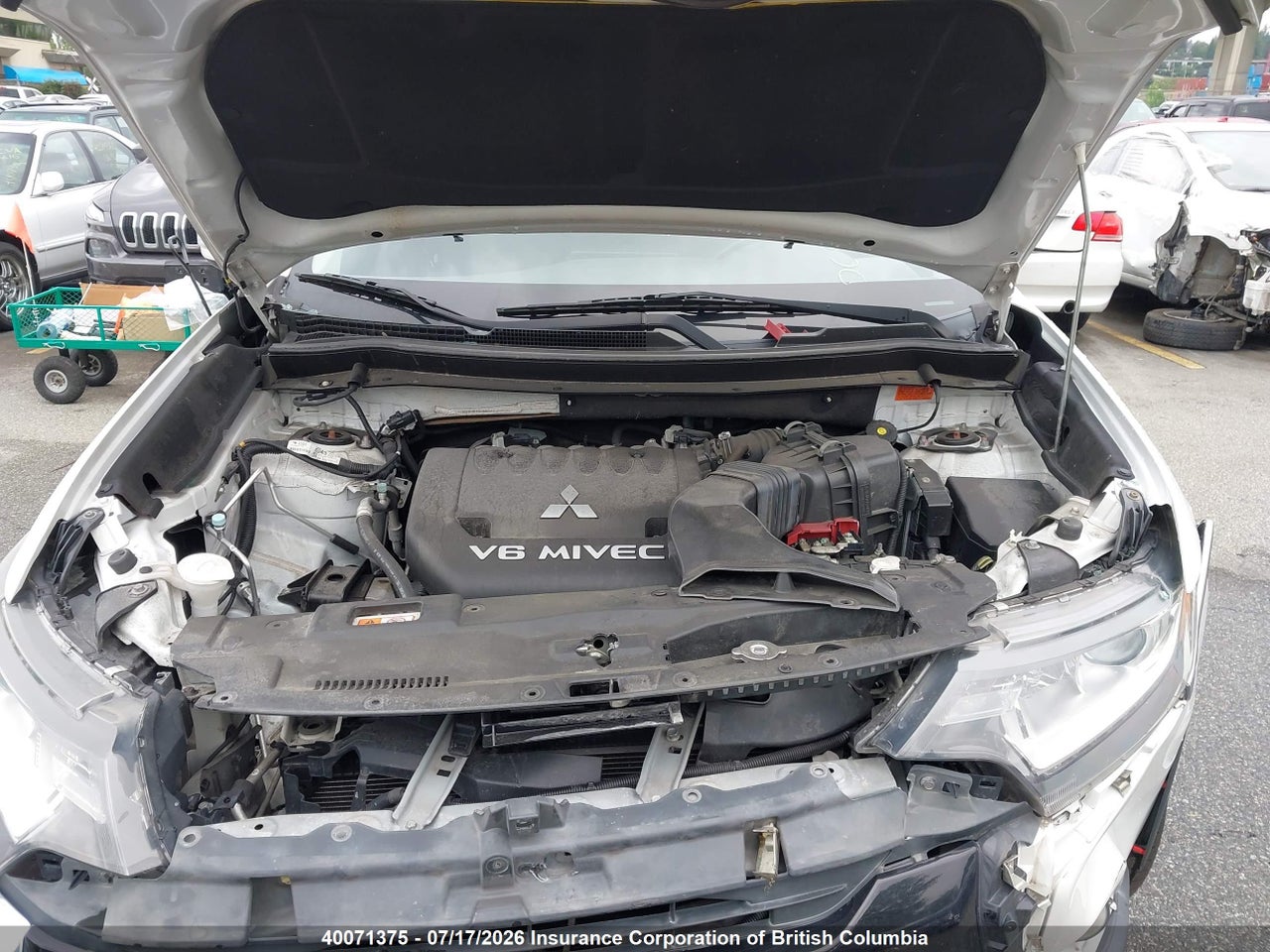 2017 MITSUBISHI OUTLANDER SE/SEL thumbnail 11