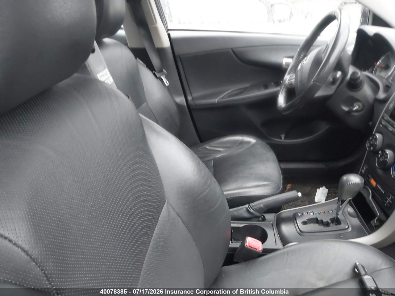 2011 TOYOTA COROLLA S/LE thumbnail 6
