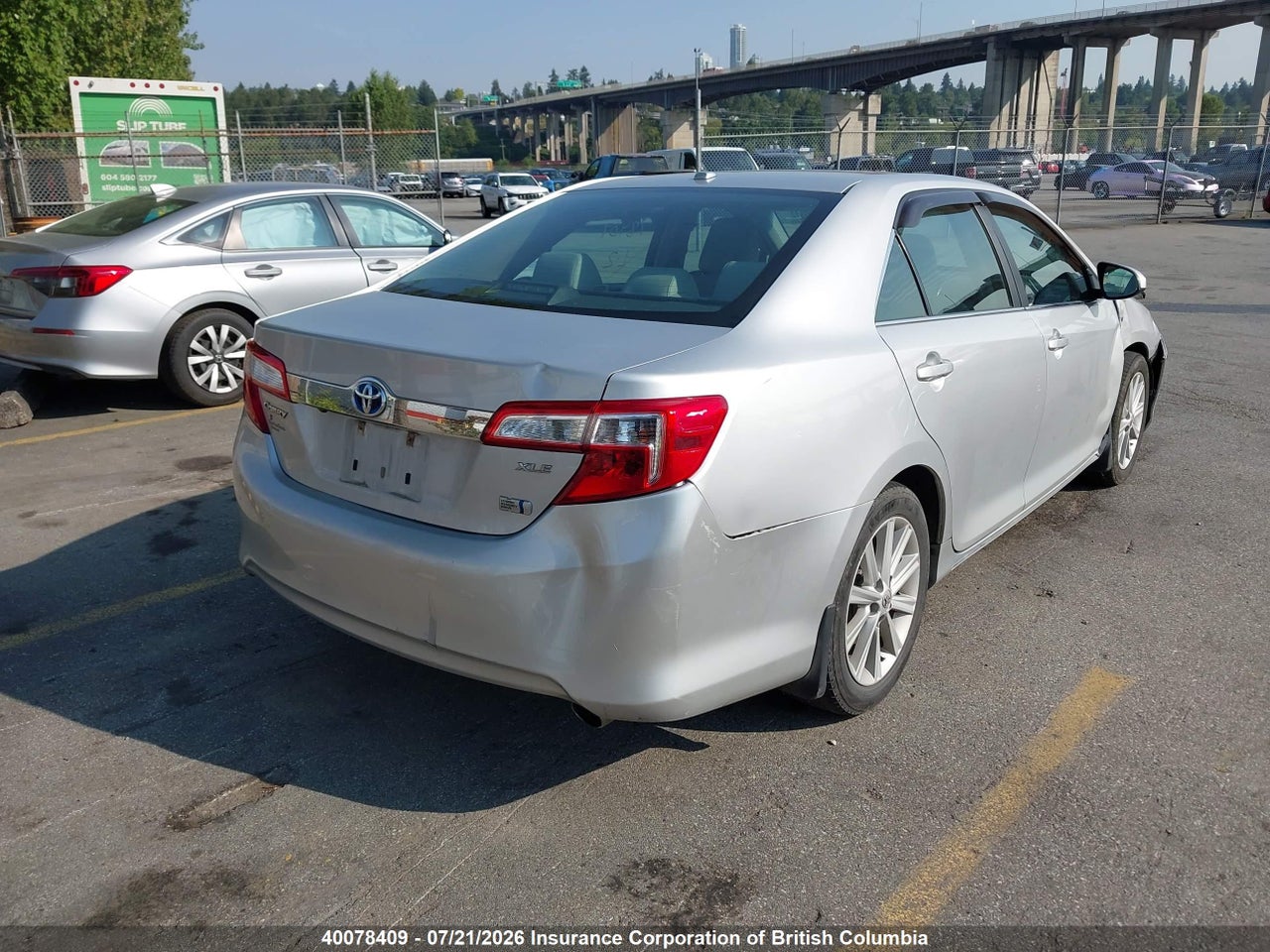 2012 TOYOTA CAMRY thumbnail 5