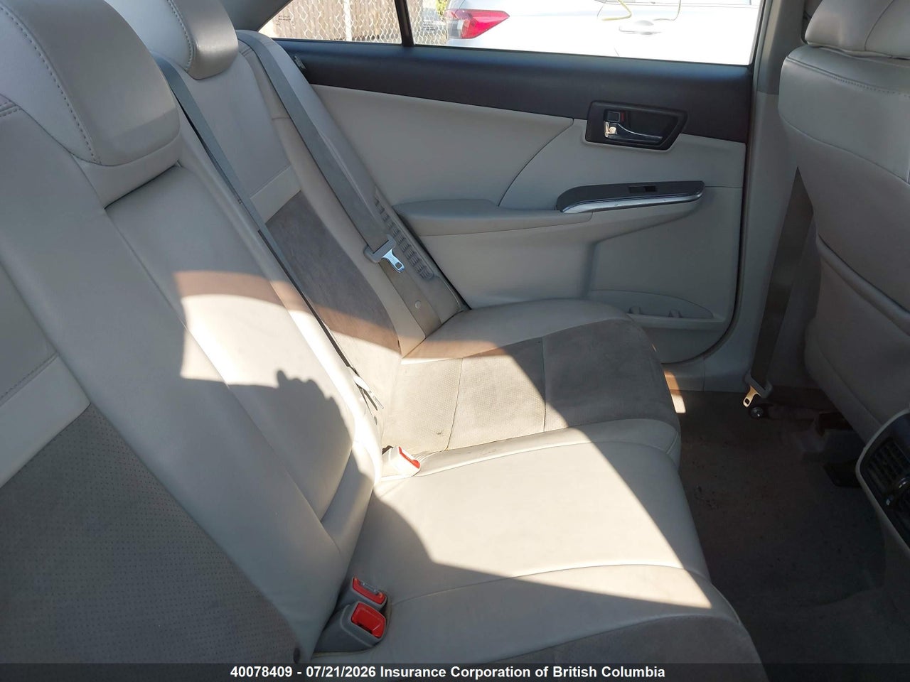 2012 TOYOTA CAMRY thumbnail 9