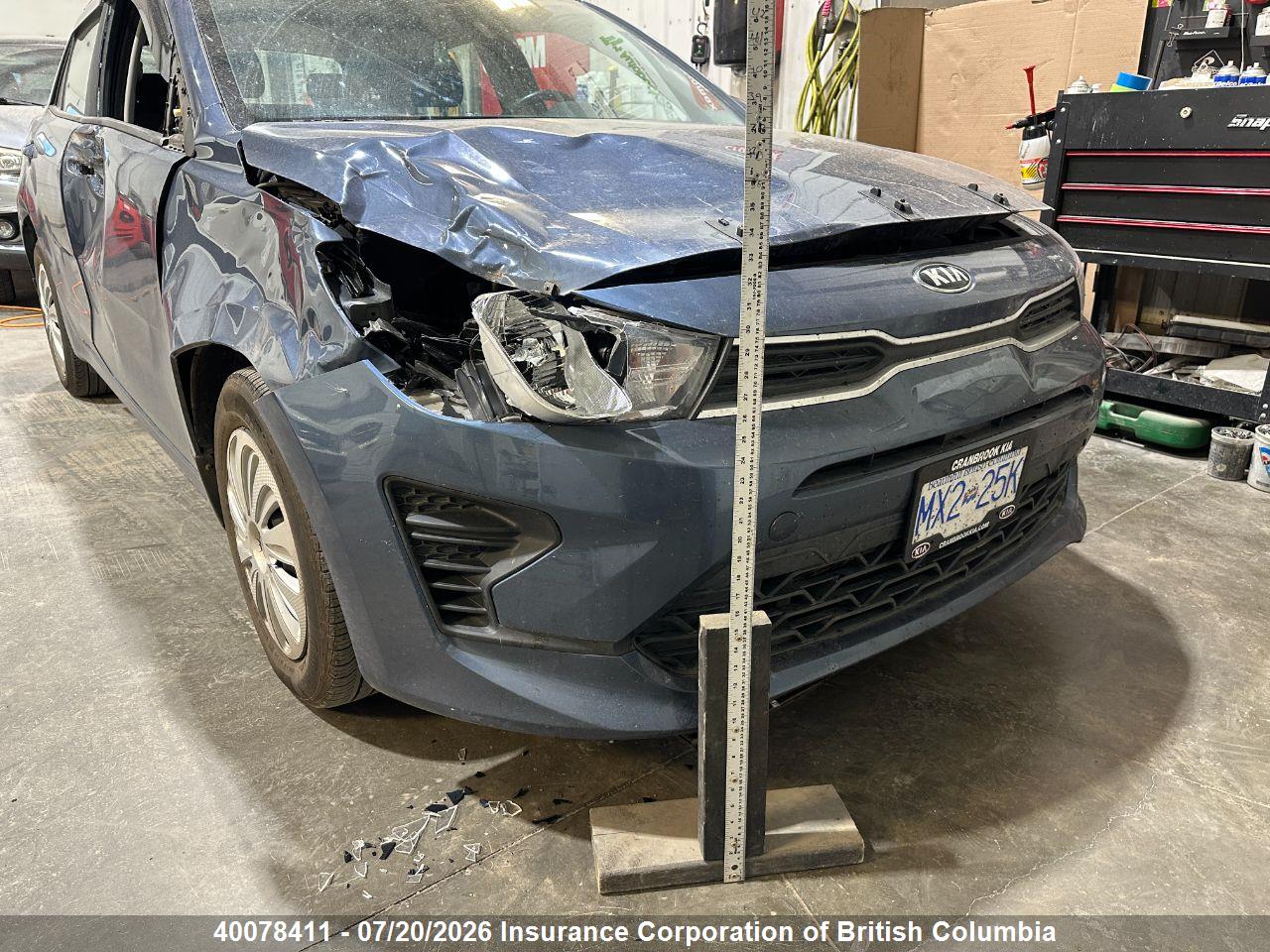 2021 KIA RIO thumbnail 3