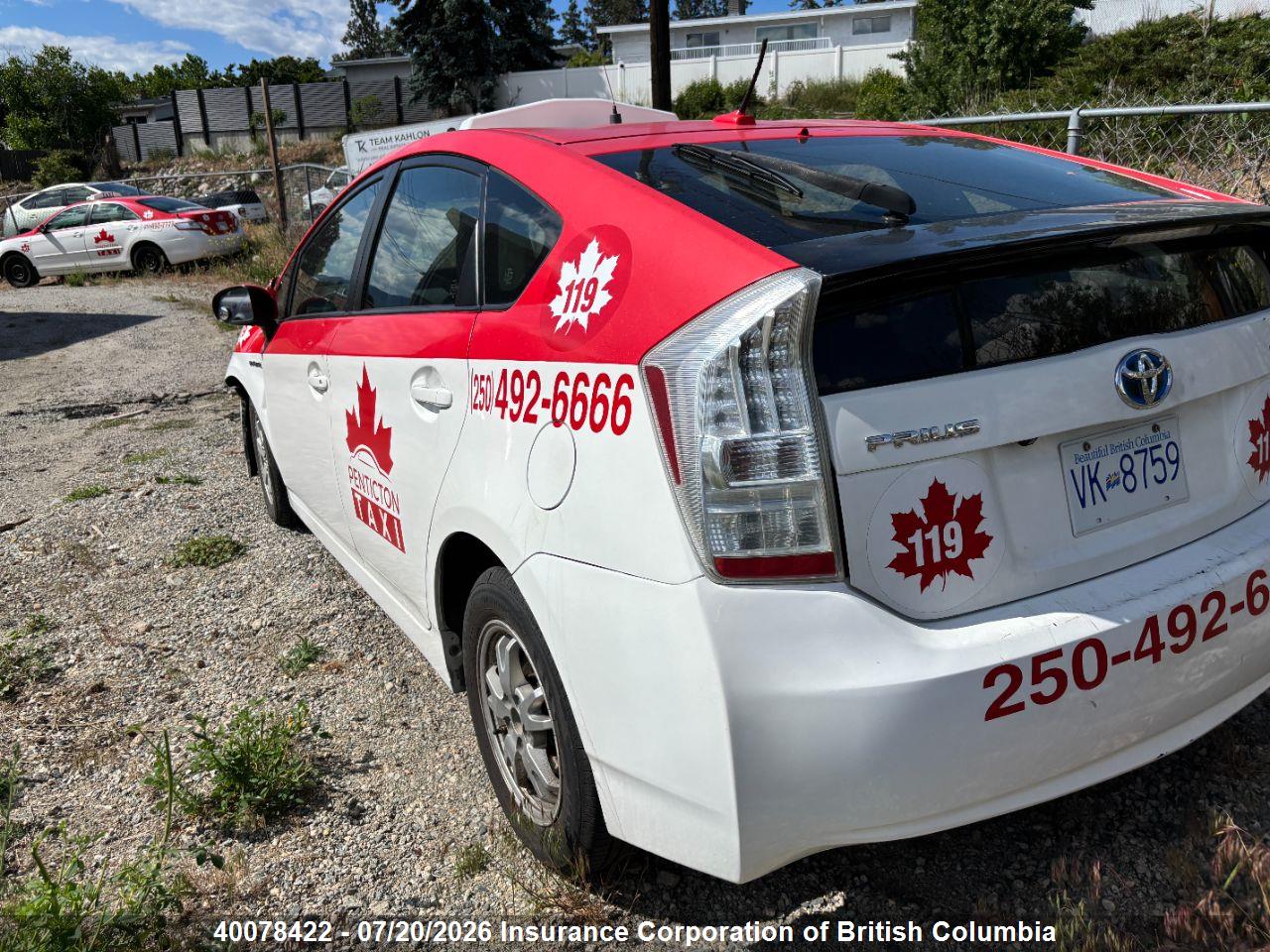 2010 TOYOTA PRIUS thumbnail 4