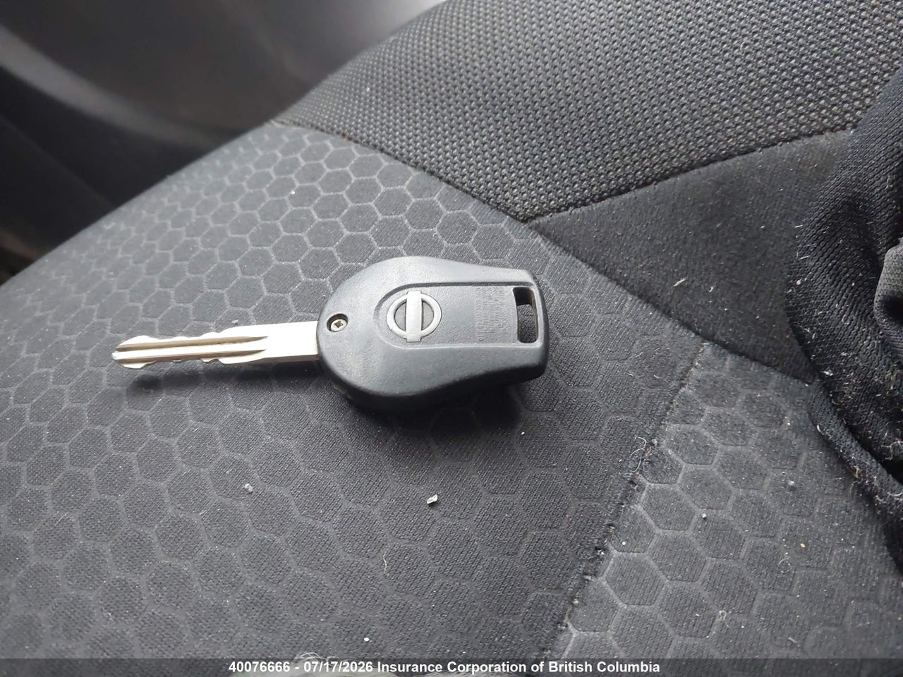 2013 NISSAN JUKE S/SV/SL thumbnail 12