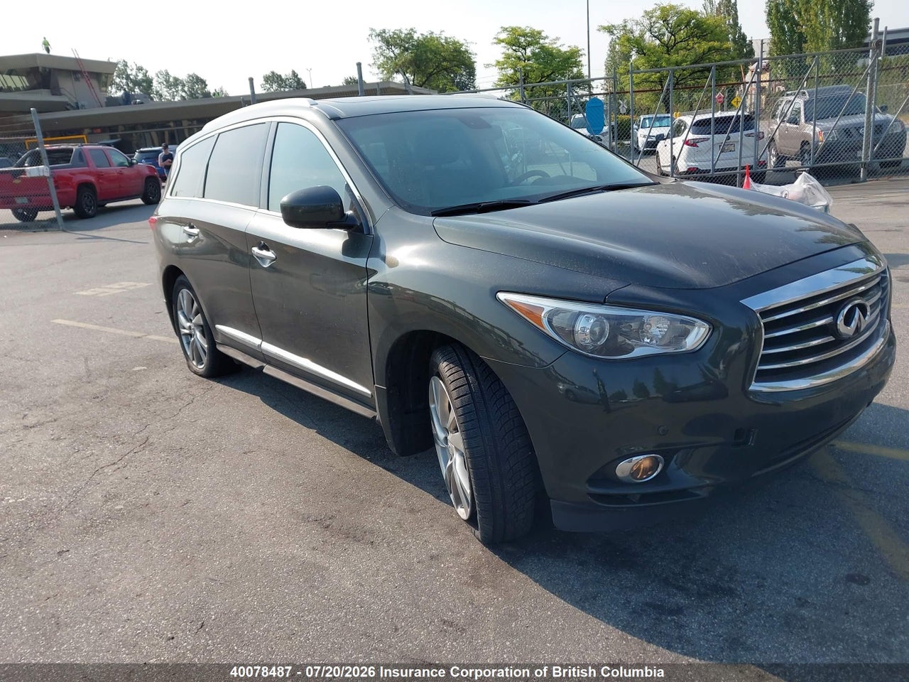 2013 INFINITI JX35 thumbnail 2
