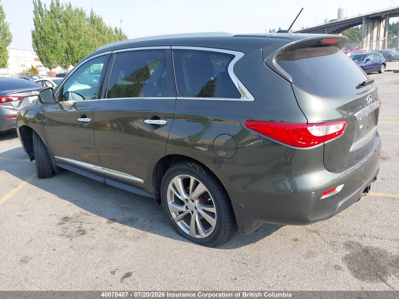 2013 INFINITI JX35 thumbnail 4