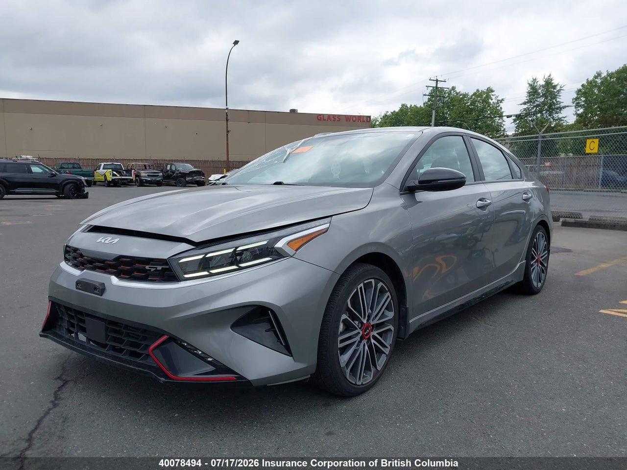 2023 KIA FORTE thumbnail 3