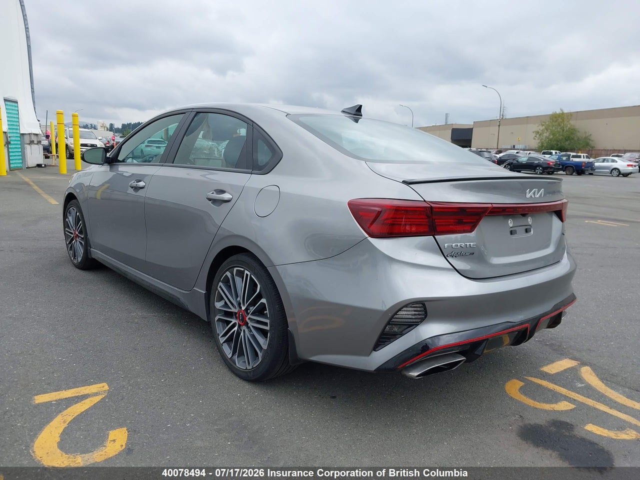 2023 KIA FORTE thumbnail 4
