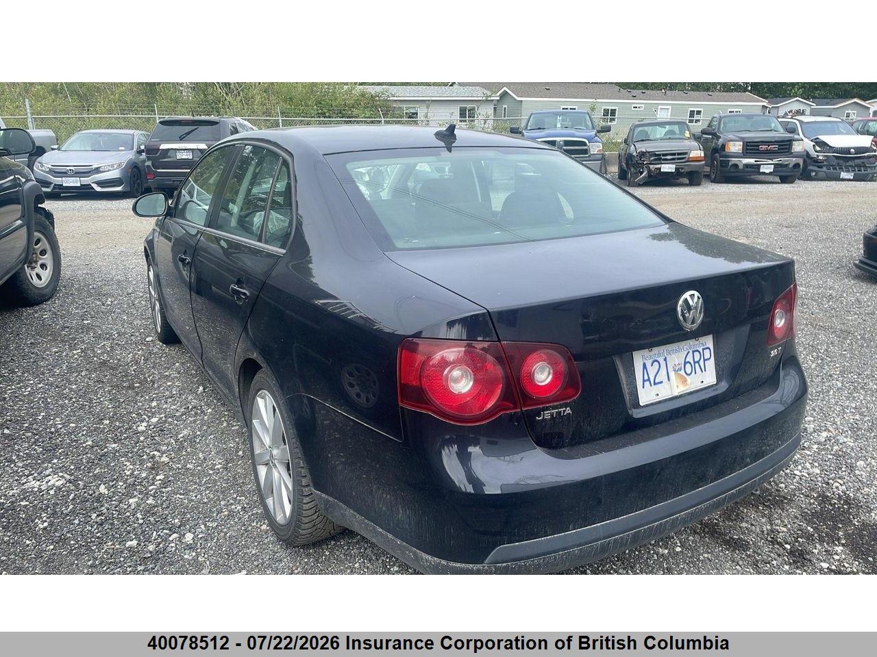2010 VOLKSWAGEN JETTA thumbnail 4