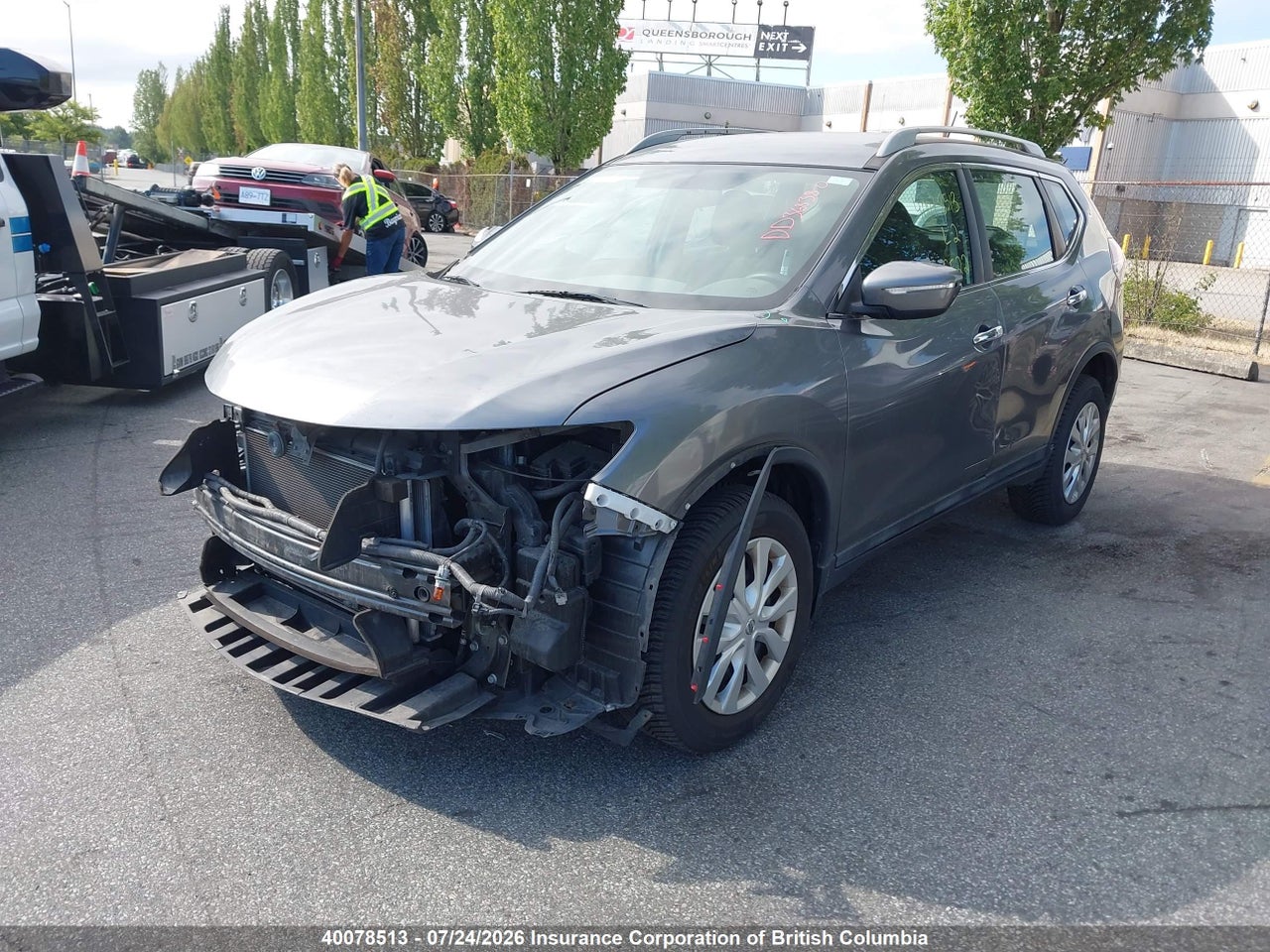 2015 NISSAN ROGUE thumbnail 3