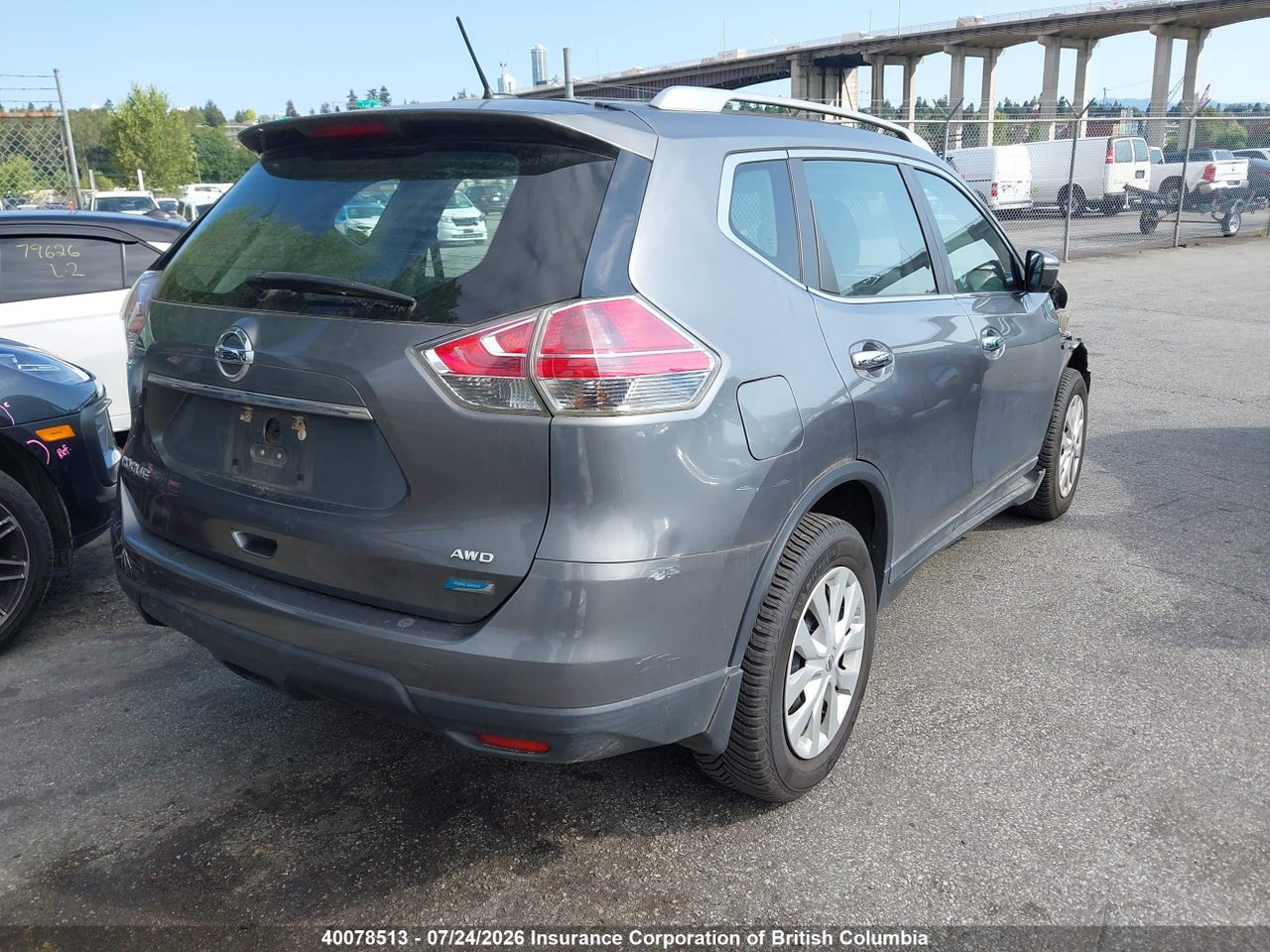 2015 NISSAN ROGUE thumbnail 5