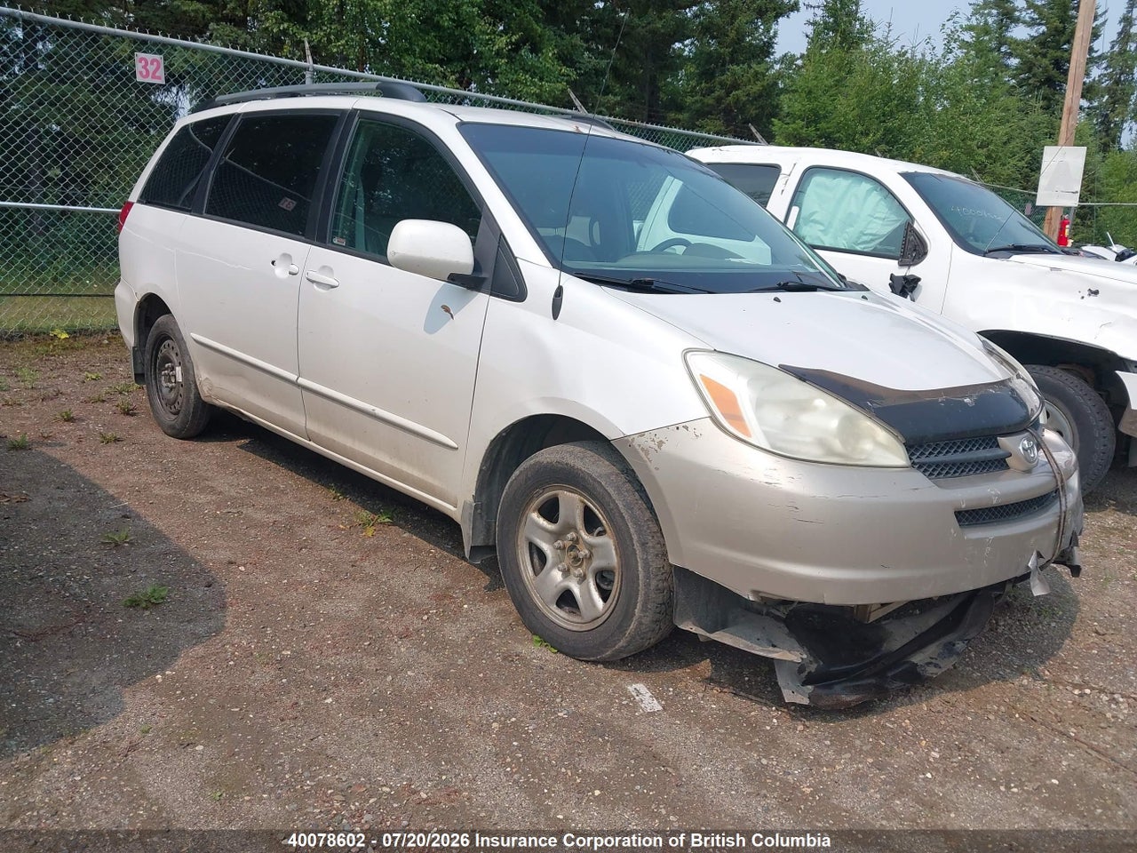 2004 TOYOTA SIENNA CE/LE thumbnail 2