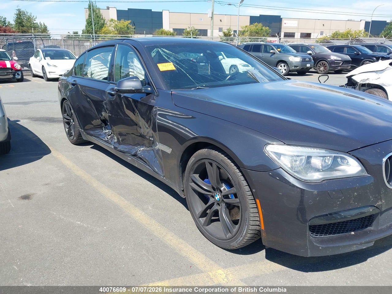 2013 BMW 750 LXI thumbnail 2