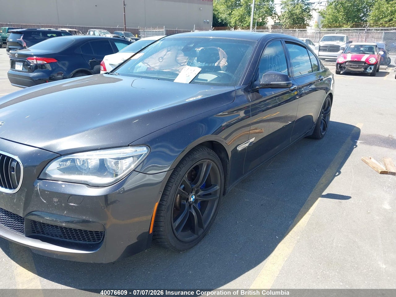 2013 BMW 750 LXI thumbnail 3