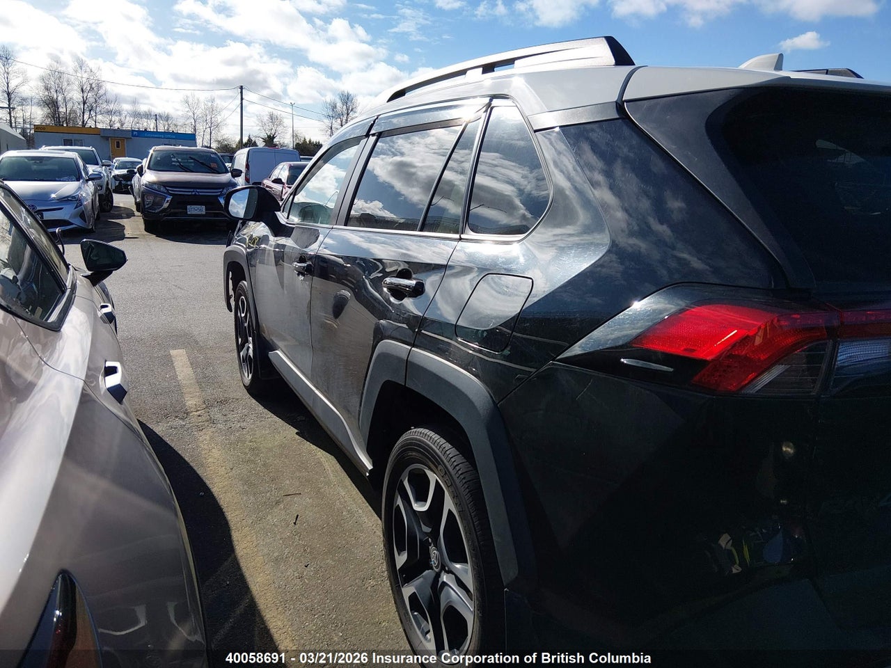 2021 TOYOTA RAV4 ADVENTURE/TRD OFF ROAD thumbnail 4