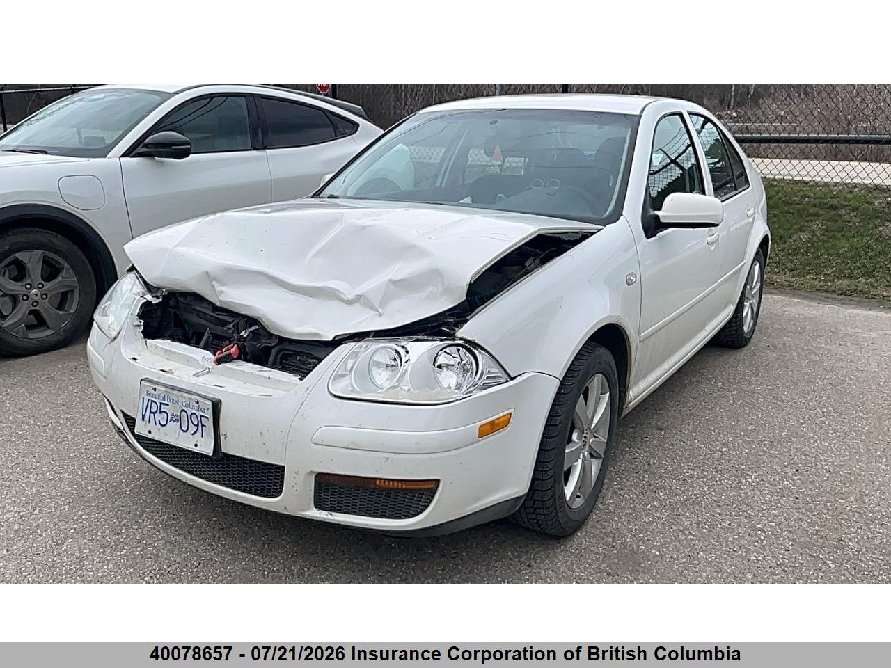 2009 VOLKSWAGEN JETTA thumbnail 3