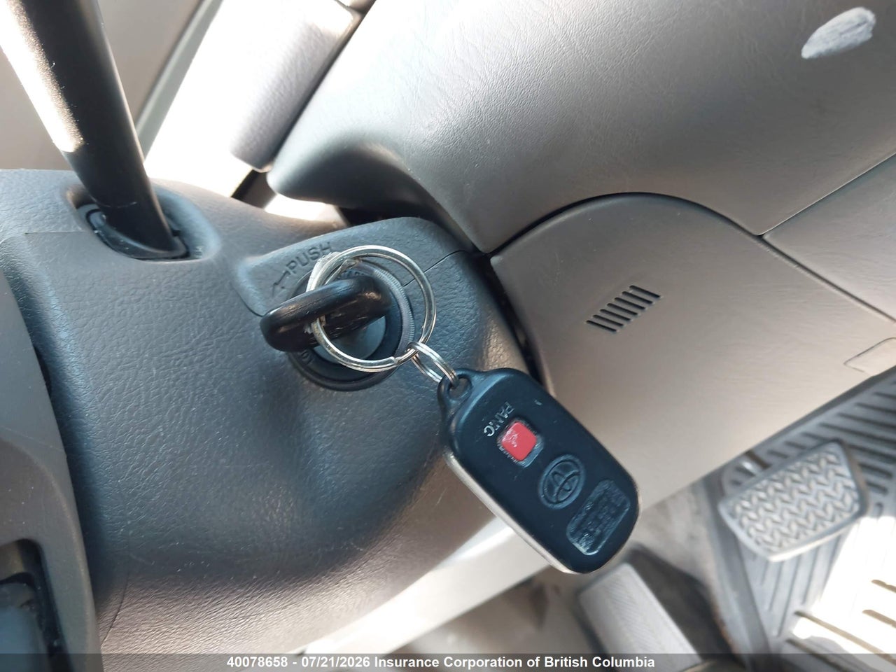 2004 TOYOTA CAMRY thumbnail 12