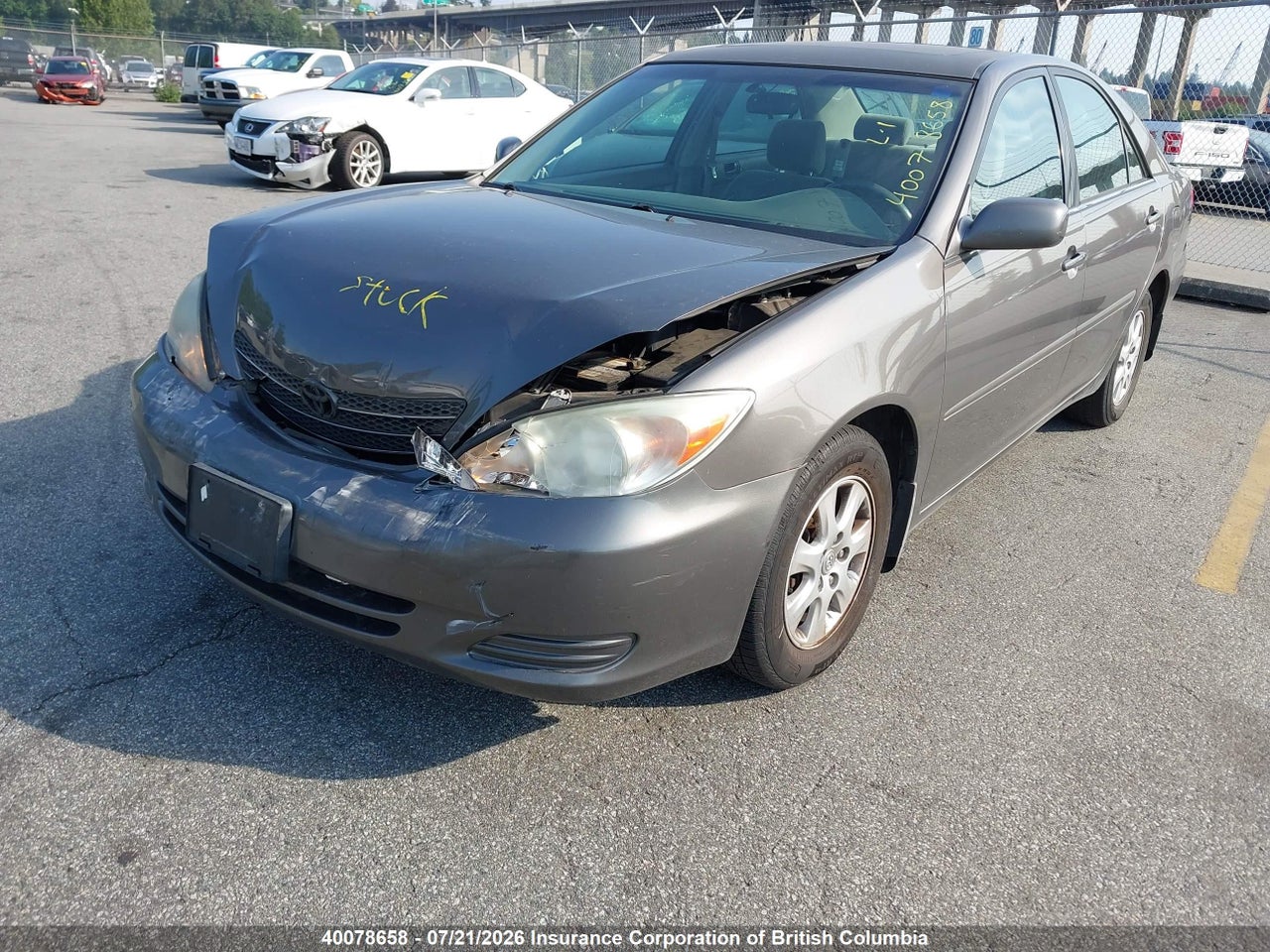 2004 TOYOTA CAMRY thumbnail 3